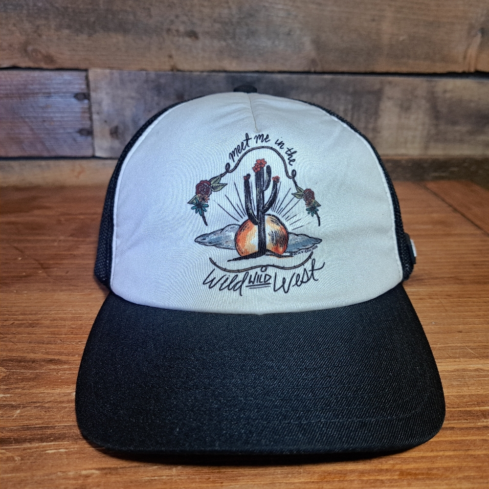 Womens Bex Sunglasses Baseball Cap Black and White Meet Me In The Wild Wild West - Picture 2 of 5